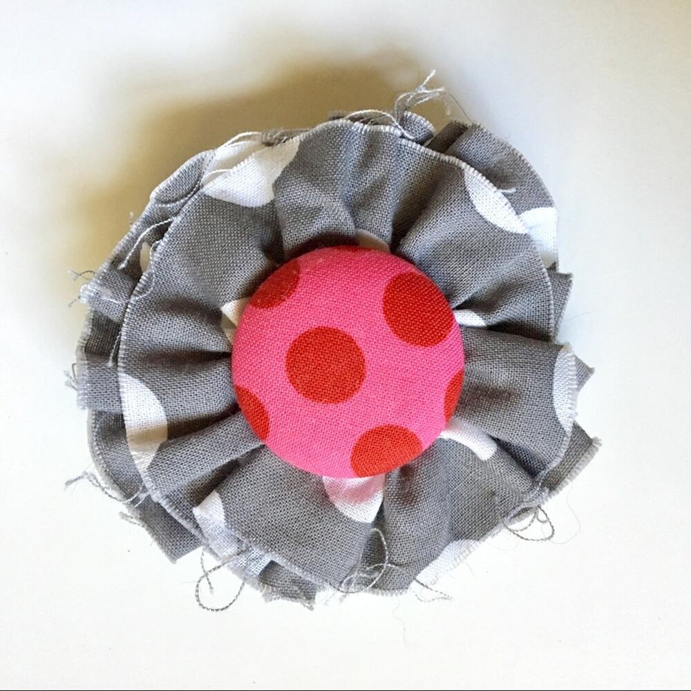 BOUTIQUE • Pink + Grey Polka Dot Ruffle Fabric Flower Lapel Pen